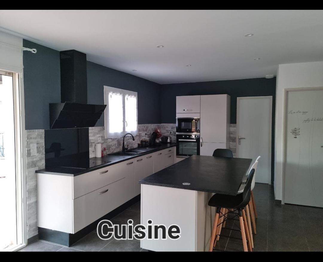 Maison 8 Couchages Clim, Plage A Pied, Petite Piscine Port-la-Nouvelle Exterior foto